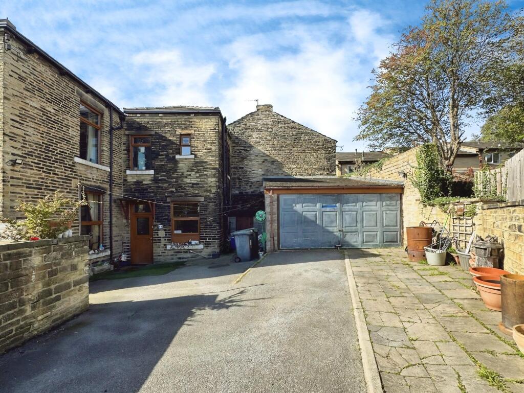 Main image of property: Westgate, Cleckheaton, BD19
