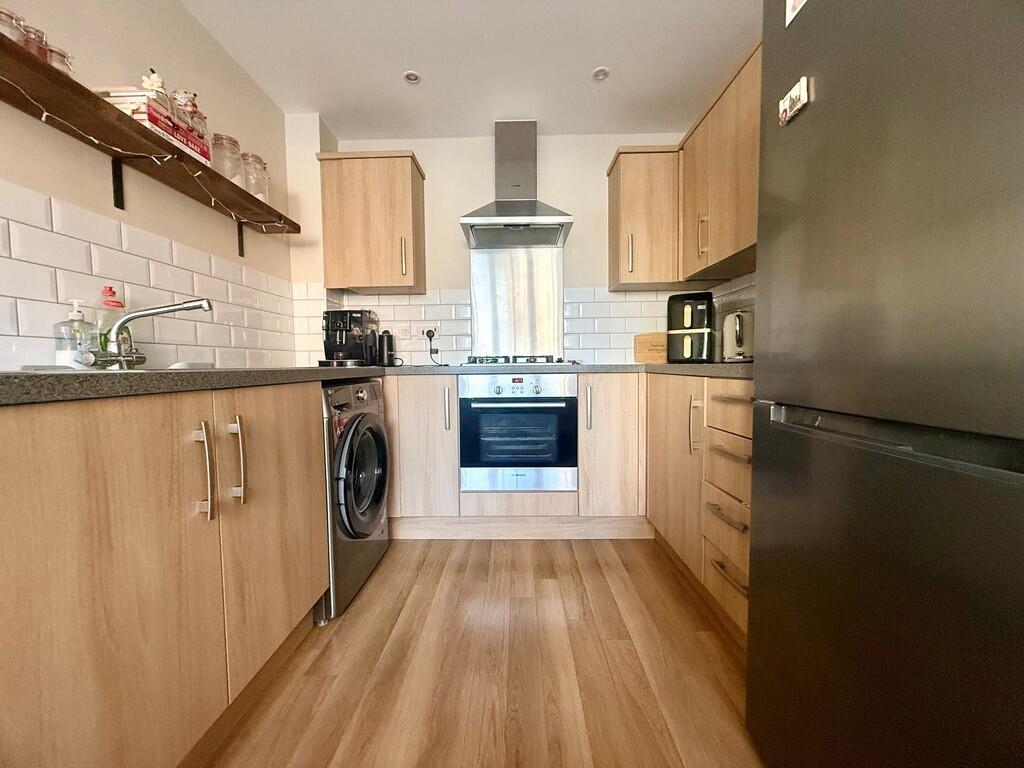 House in Ipswich - View 5