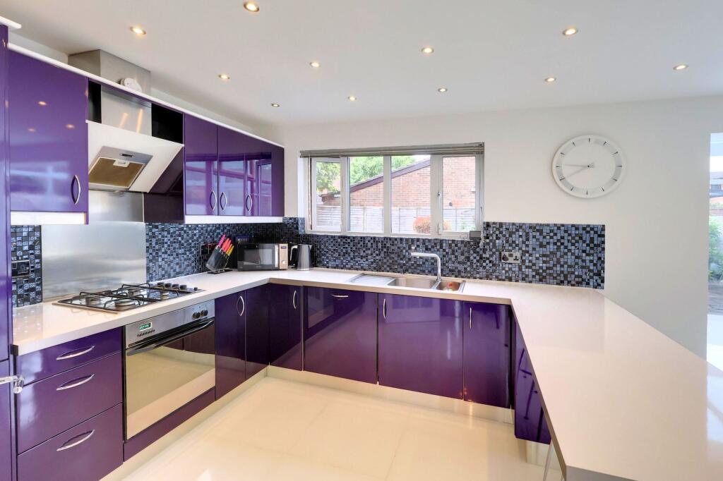 House in London, Shirley - View 6