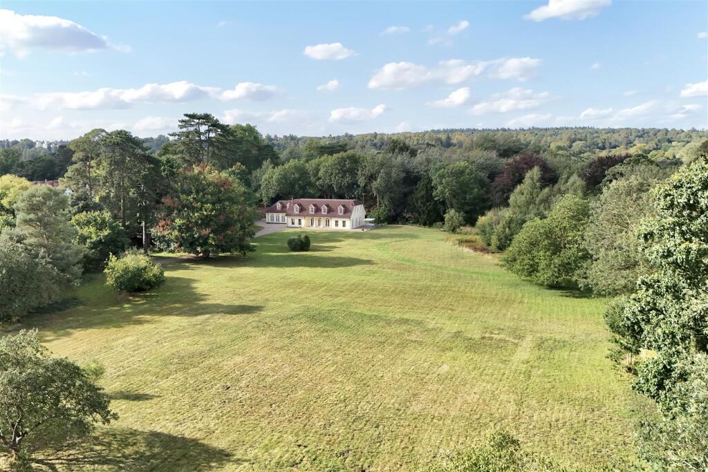 Main image of property: High Street, Hurley