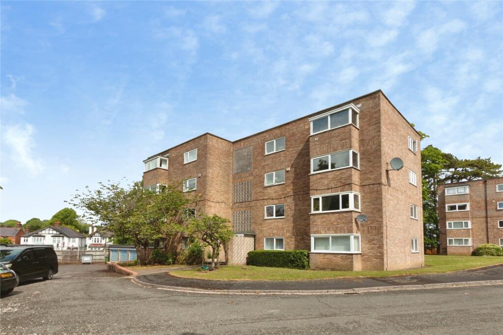 Main image of property: Frescade Crescent, Basingstoke, Hampshire, RG21