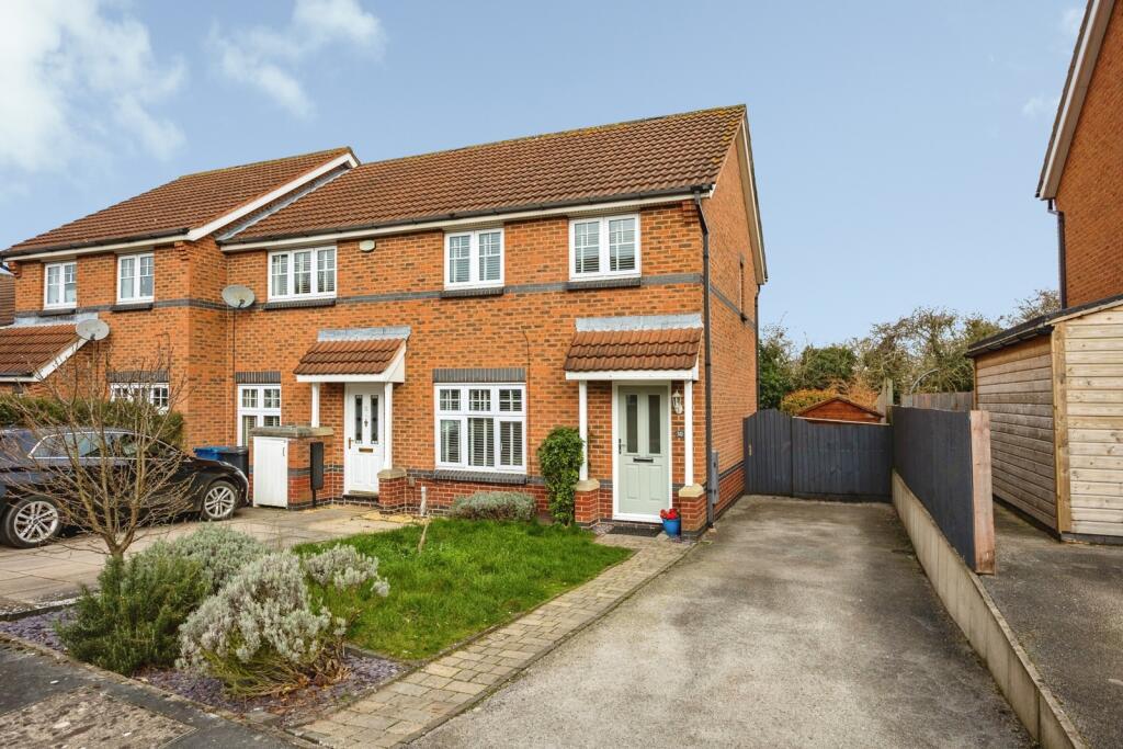 Main image of property: Honeysuckle Grove, Bingham, Nottingham, Nottinghamshire, NG13