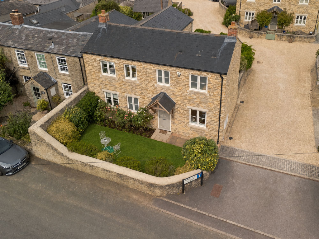 Main image of property: Markhams Court, Charlton On Otmoor, OX5
