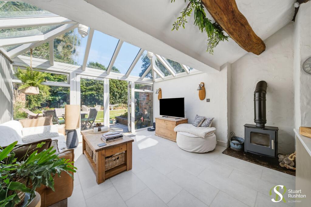 House in Chelford - View 4
