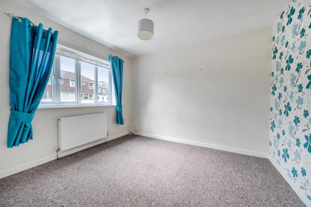 Apartment in Warminster, Wiltshire - View 4