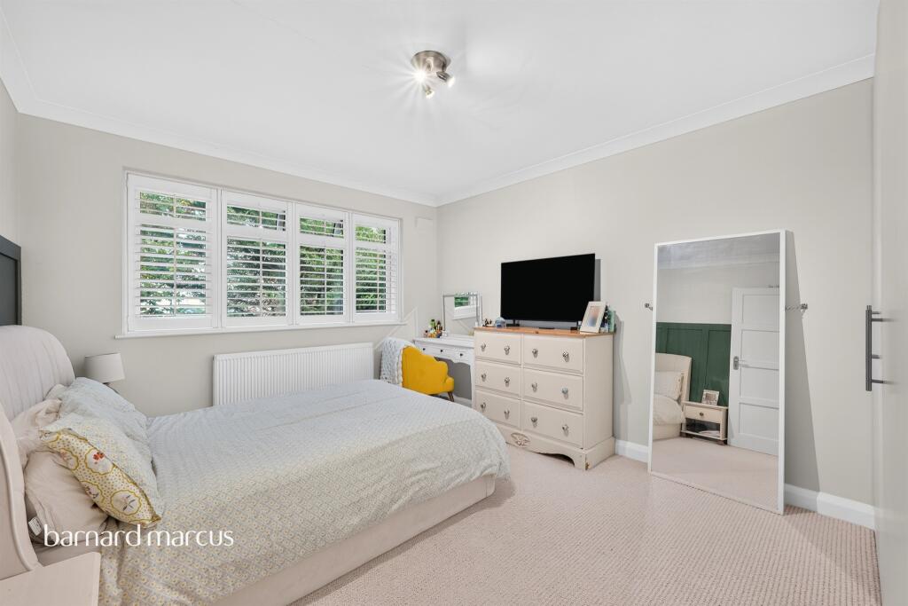 House in Kingston upon Thames - View 4