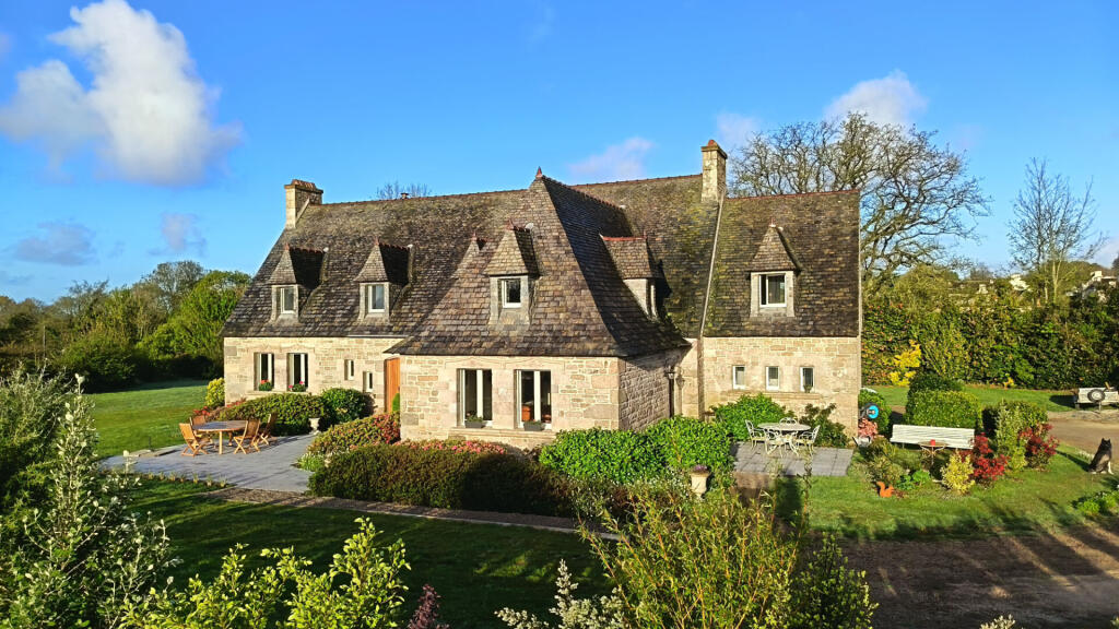 Main image of property: Brittany, Finistère, Landivisiau