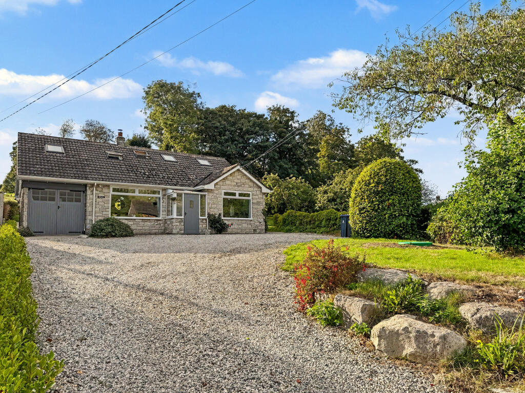 House in Dorchester - View 2