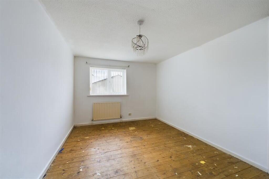 Dunstan Walk, West Denton, Newcastle Upon TYne  photo 3