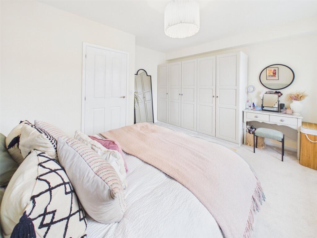 Parklands, Fishponds, Bristol, BS16 photo 4