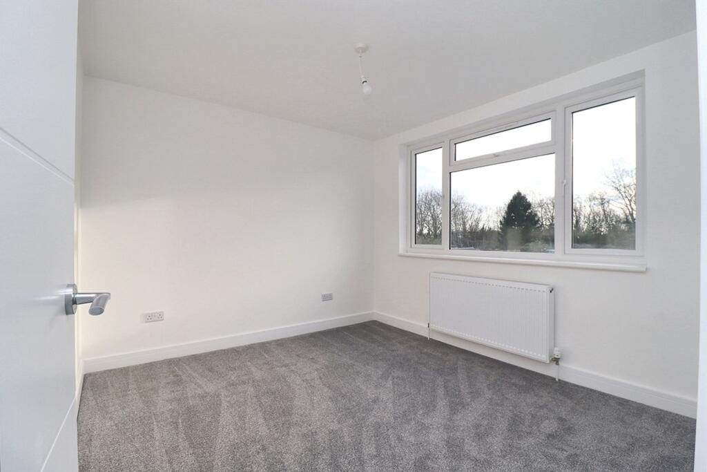 House in Fareham, West End - View 3