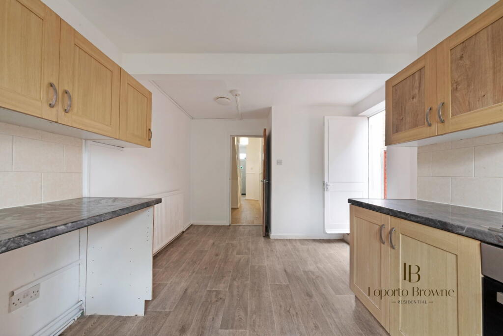 House in London - View 4