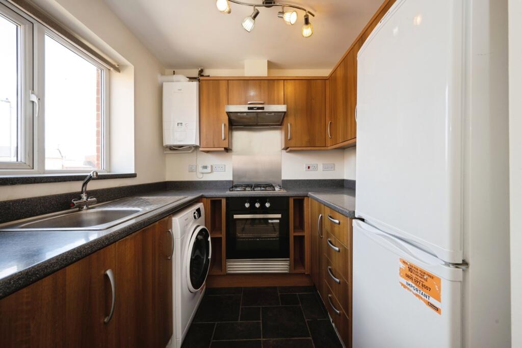 House in Great Denham, Bedford - View 2