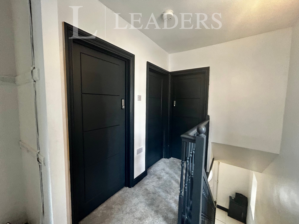 Additional image 4 of Links Road, B68