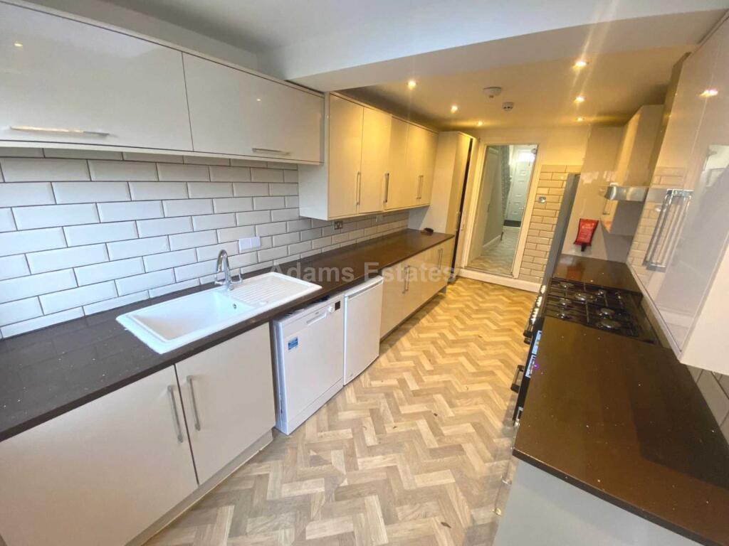 House in Reading - View 4