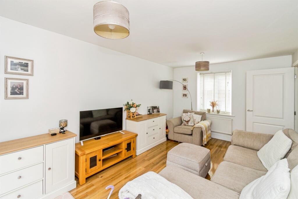 House in Southampton - View 4