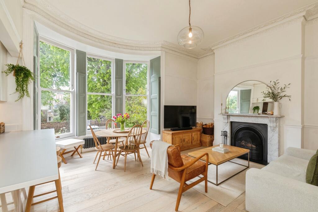 Main image of property: Chertsey Road, Bristol, BS6