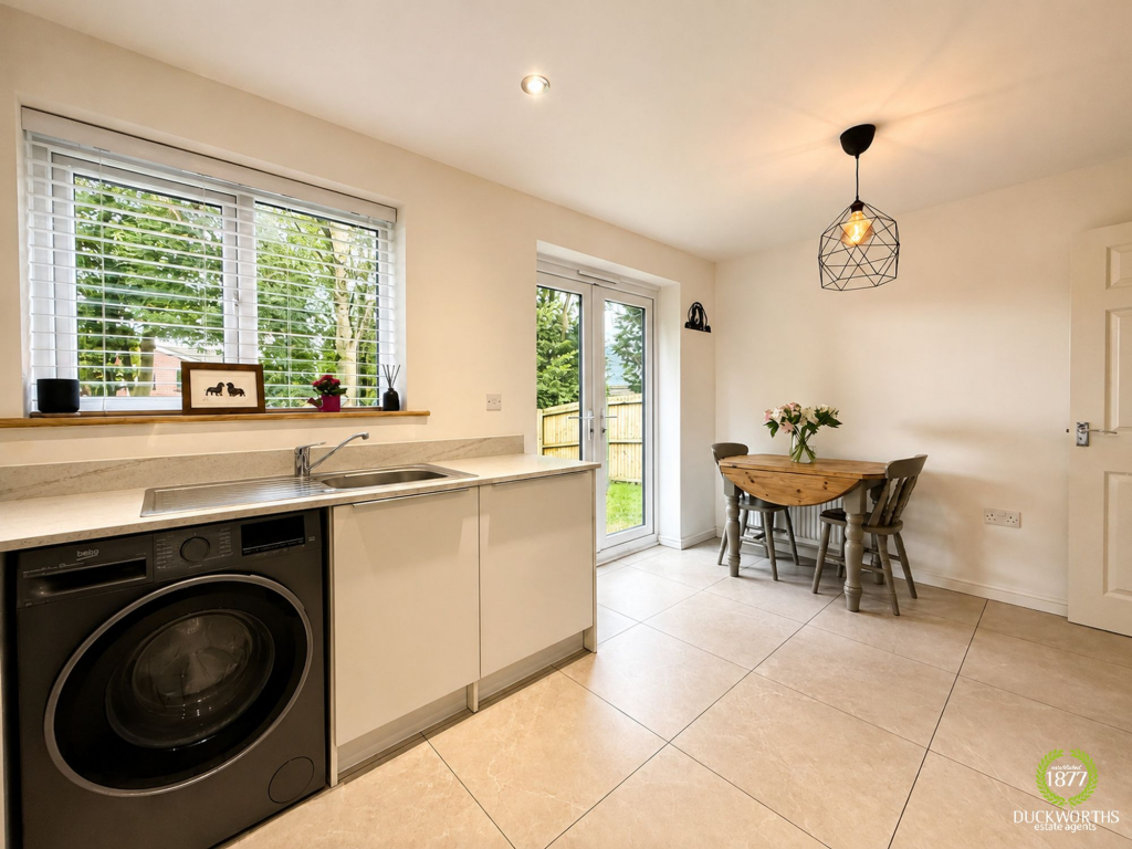 Woodview Drive, Accrington, BB5 photo 5