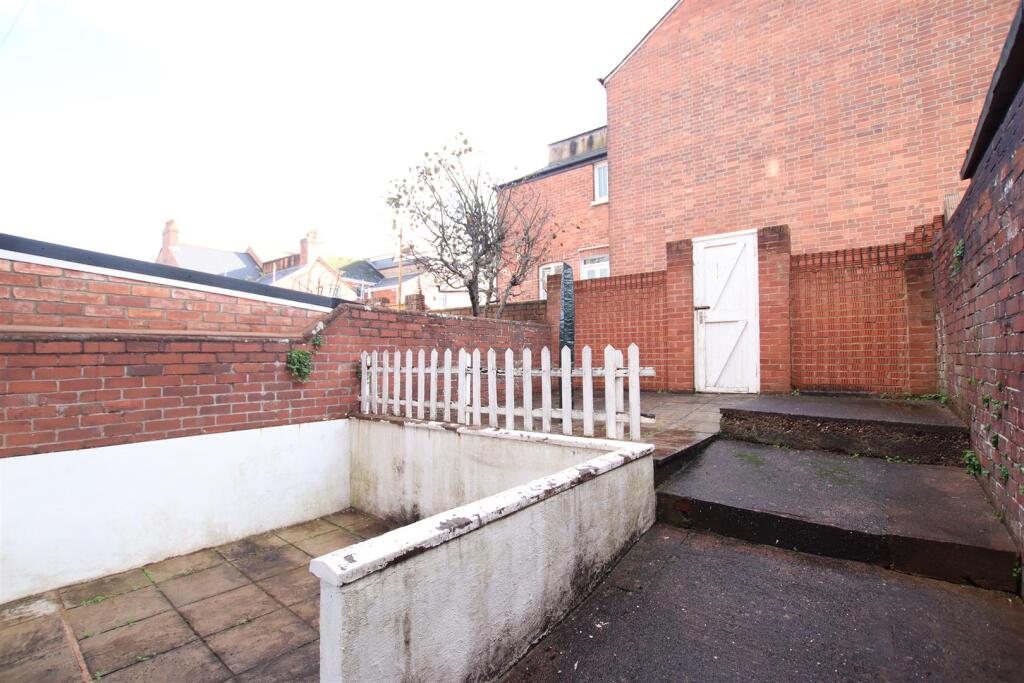 Priory Road, Mount Pleasant, Exeter photo 4