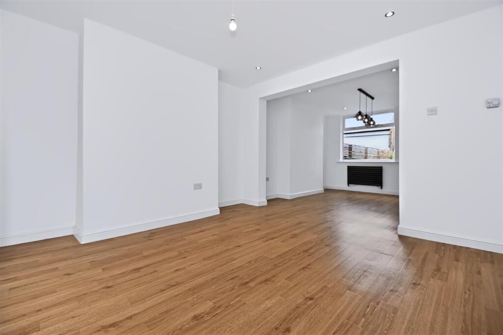 House in Wigan - View 4