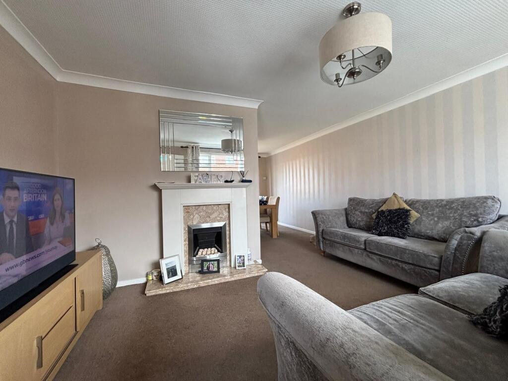 House in Ashfield, Hucknall - View 3