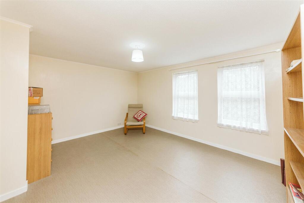 Clover Ground | Westbury-On-Trym photo 2