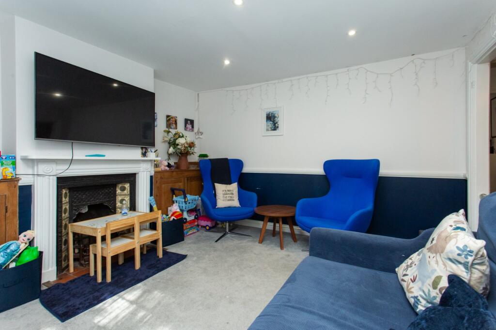 House in Tonbridge - View 5