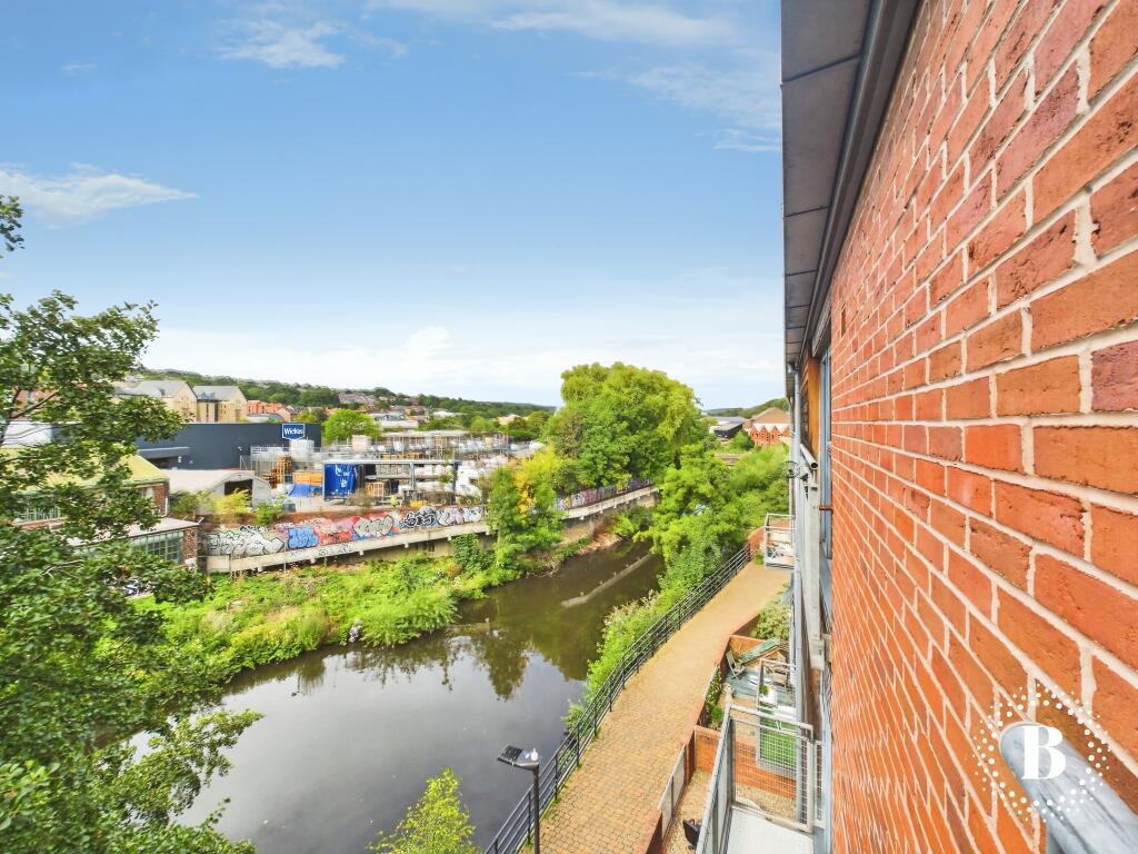 Apartment in Sheffield - View 5
