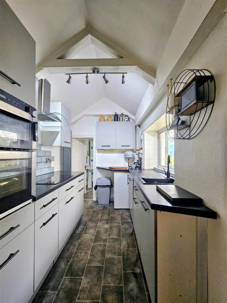 House in Llandudno - View 3