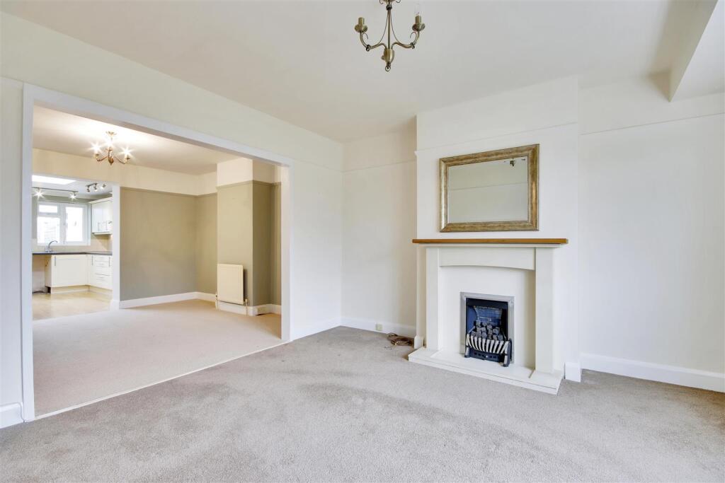 House in Tonbridge - View 4