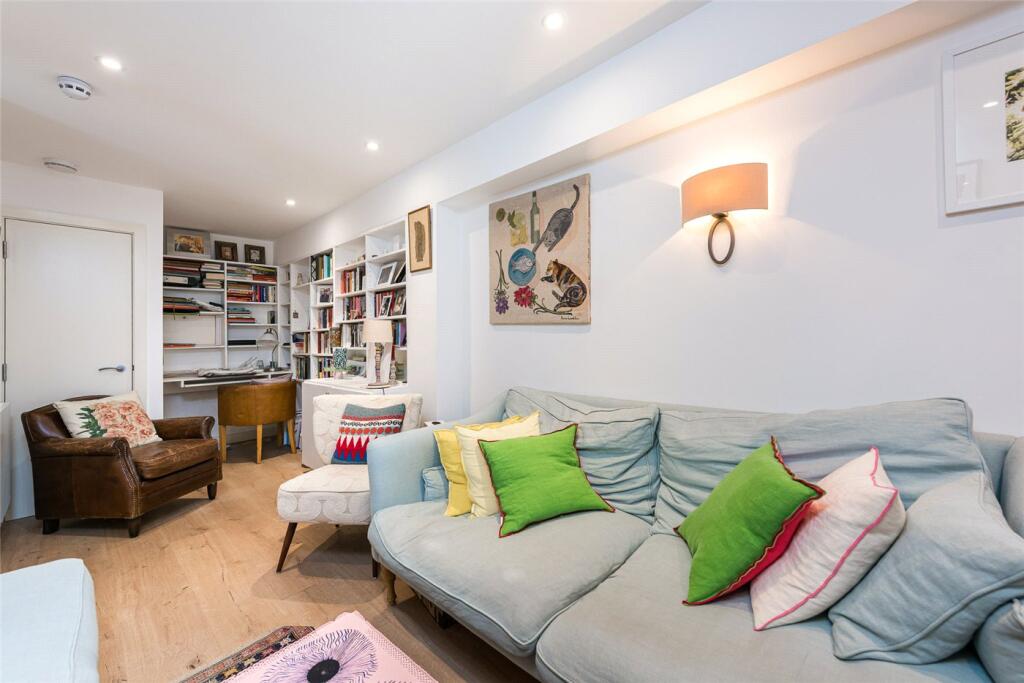House in London - View 3