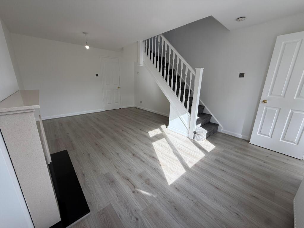 House in Sheffield - View 4