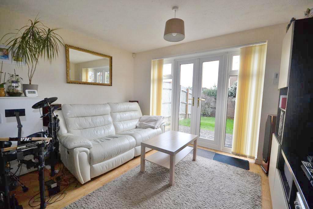 Mavoncliff Drive, Tattenhoe, Milton Keynes, Buckinghamshire, MK4 3DP photo 4