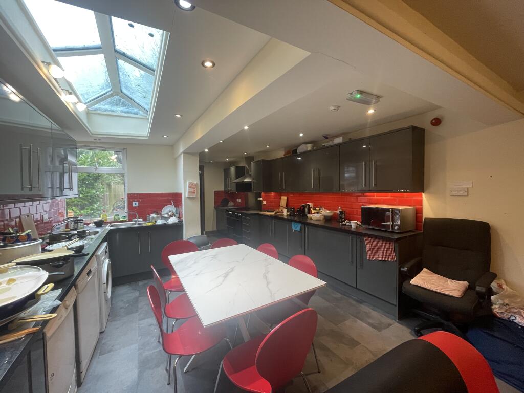 Main image of property: Tiverton Road - Copy, Selly Oak, West Midlands, B29