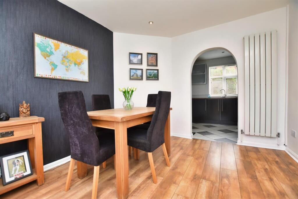House in Wrexham, Hightown, Offa - More