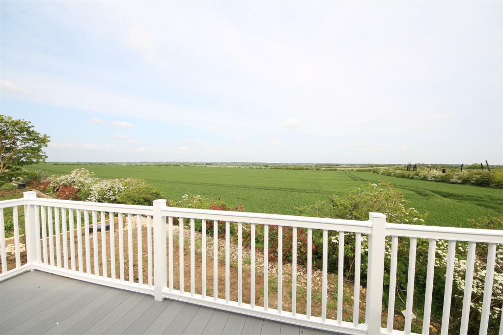 Hardwicke Fields, Haddenham, Ely photo 4