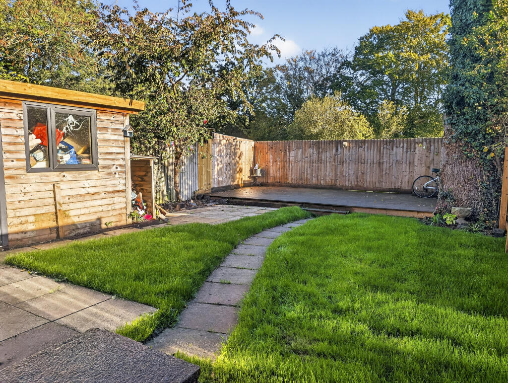 House in Mid Devon, Cullompton - More