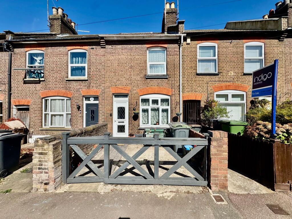 Main image of property: Edward Street, Luton, LU2