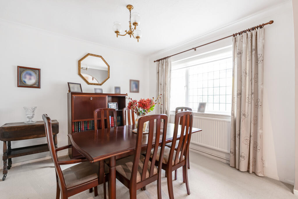 Additional image 4 of Broom Hill, Welwyn, Hertfordshire, AL6