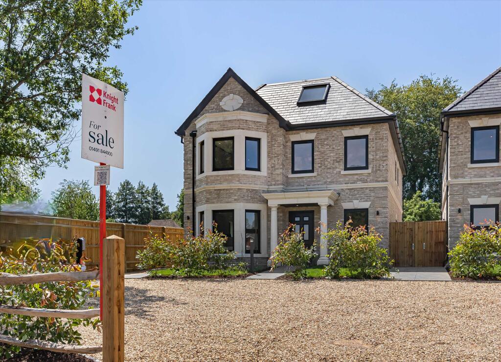 Main image of property: Peppard Road, Sonning Common, Reading, Oxfordshire RG4
