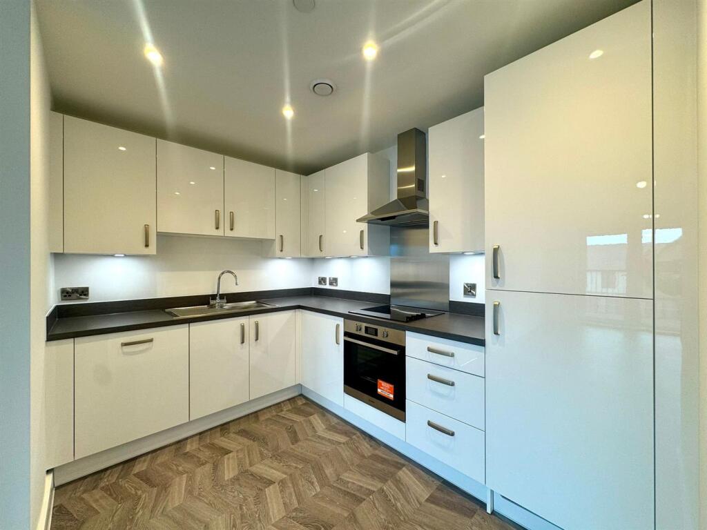 Apartment in Birmingham - View 5