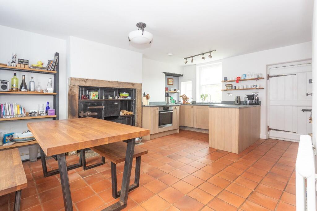 Glovers Place, Hexham, NE46 - View 4