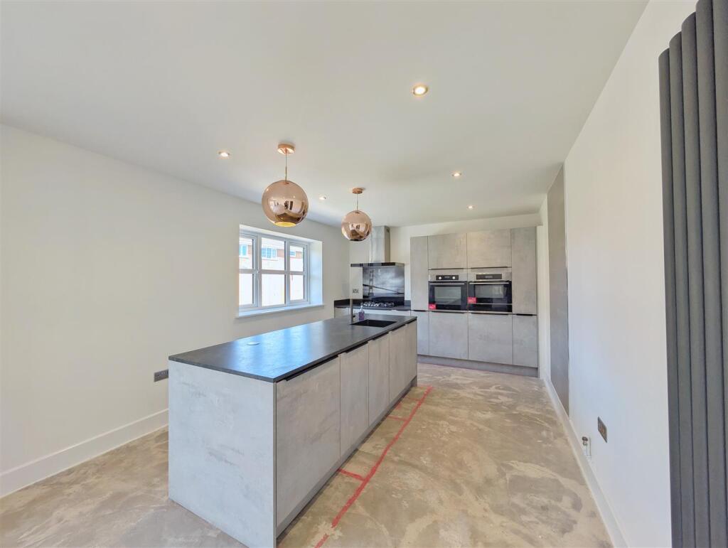 House in Forest of Dean, Joyford, West Dean - View 2