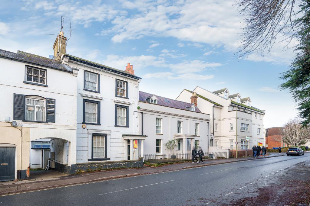 Main image of property: Banbury, Oxfordshire, OX16