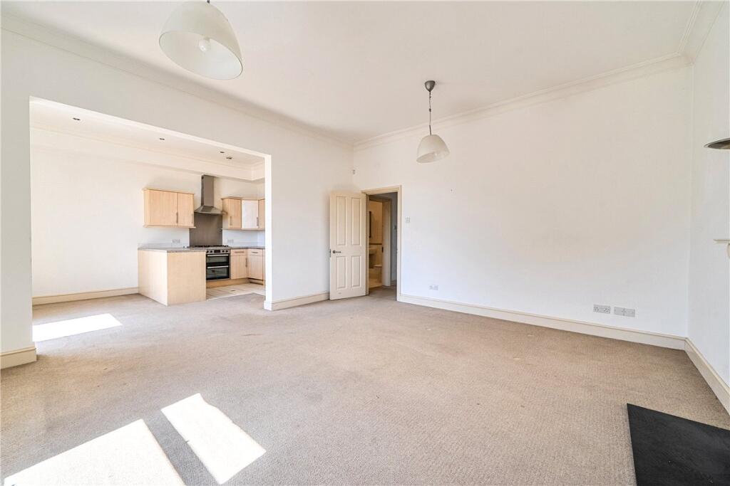 Apartment in Bath - View 5