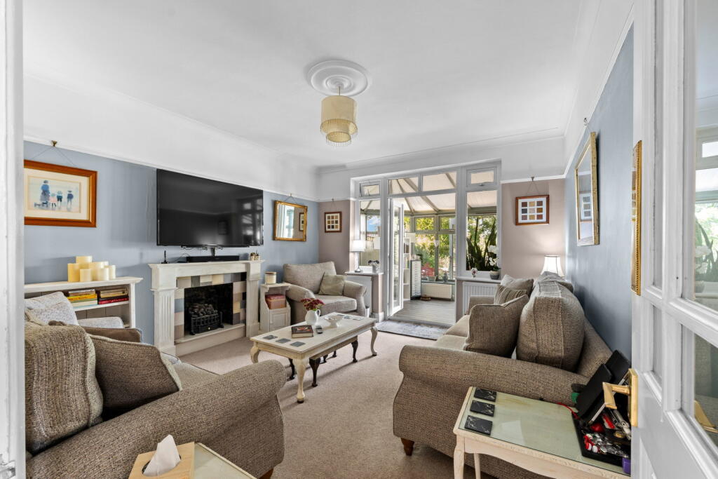 House in London - View 5