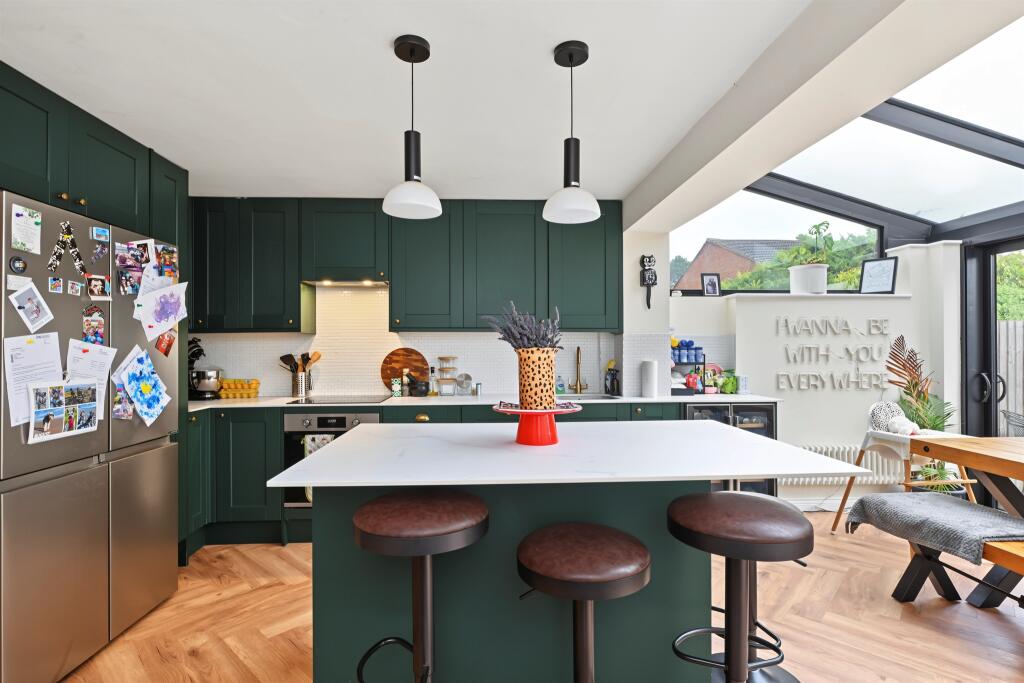 House in Dacorum, Tring - View 3