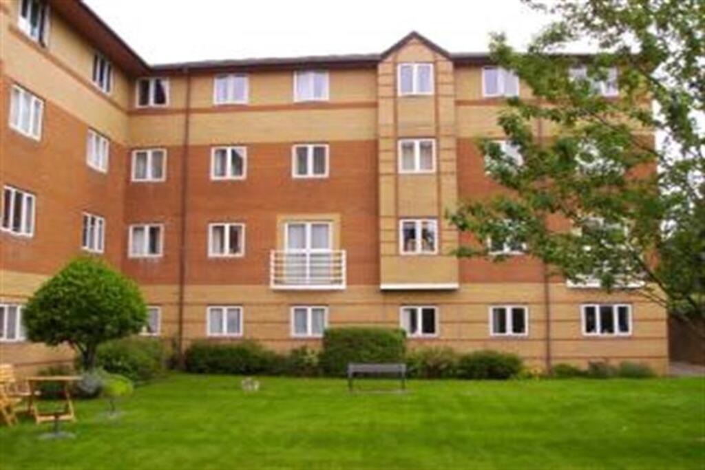 Main image of property: Birnbeck Court, Carlton Street, Weston-Super-Mare, BS23