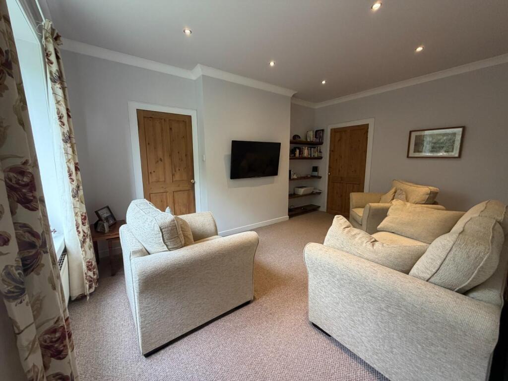 Apartment in Glasgow - View 3