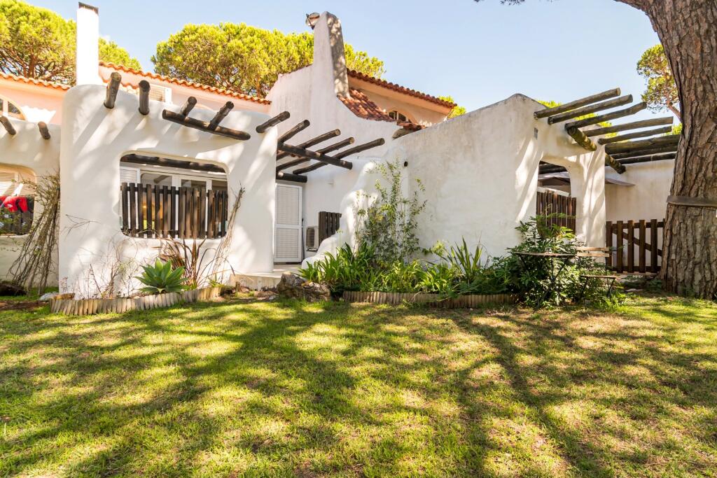Main image of property: Lisbon, Cascais